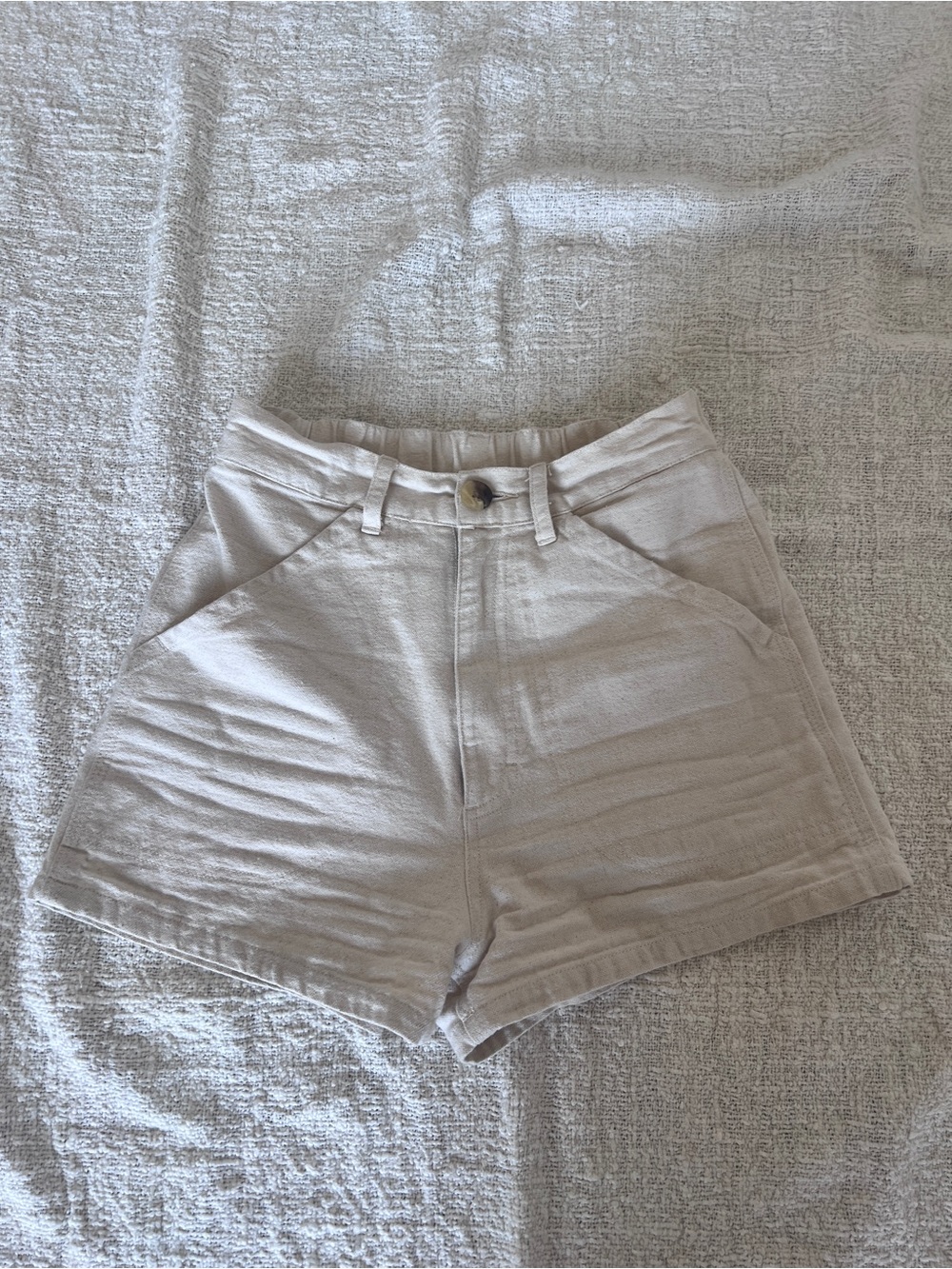 High-Rise Cream Summer Shorts with Front Pockets